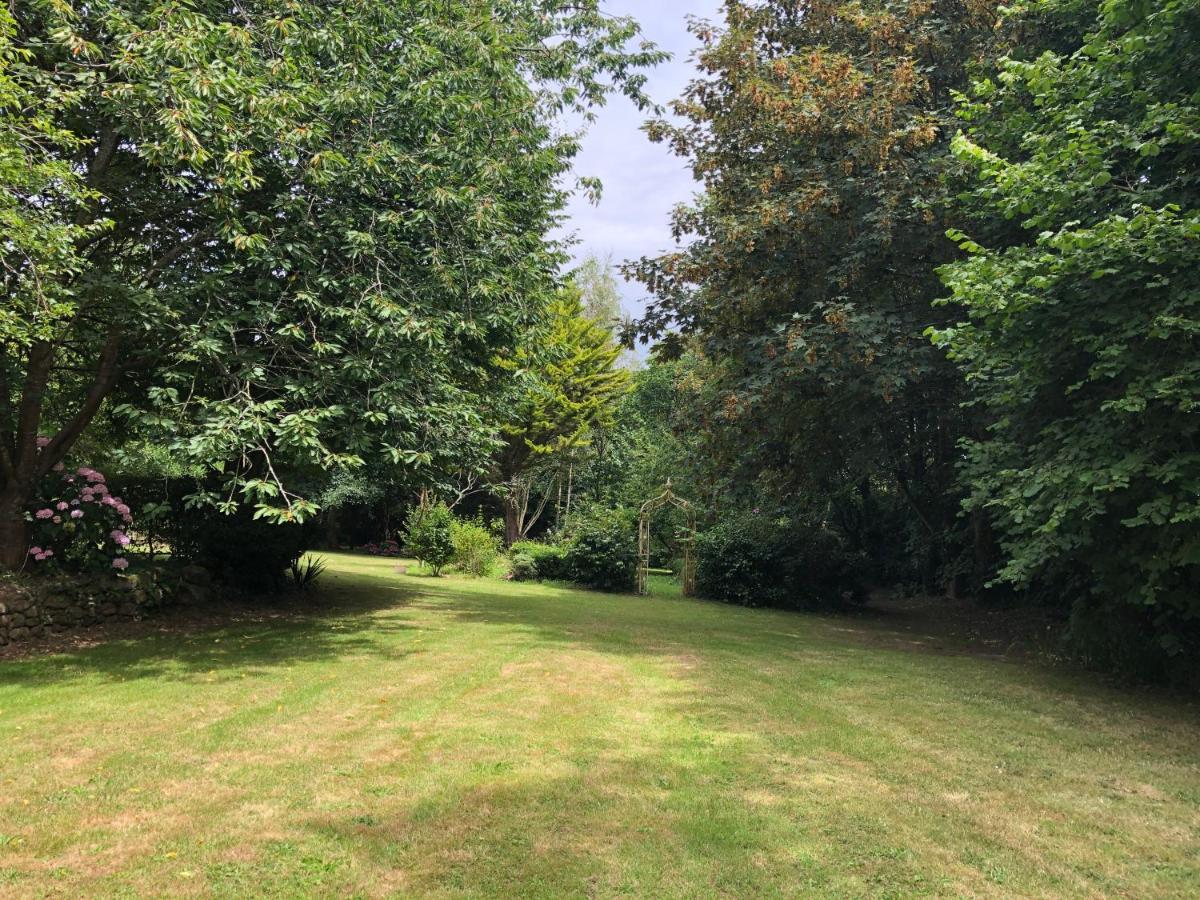 Domaine De Kerstrat Villa Douarnenez Exterior photo